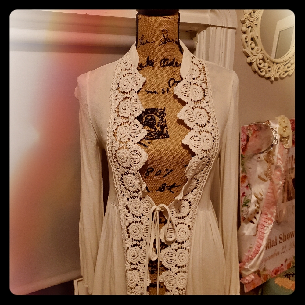 White tie blouse/cardigan